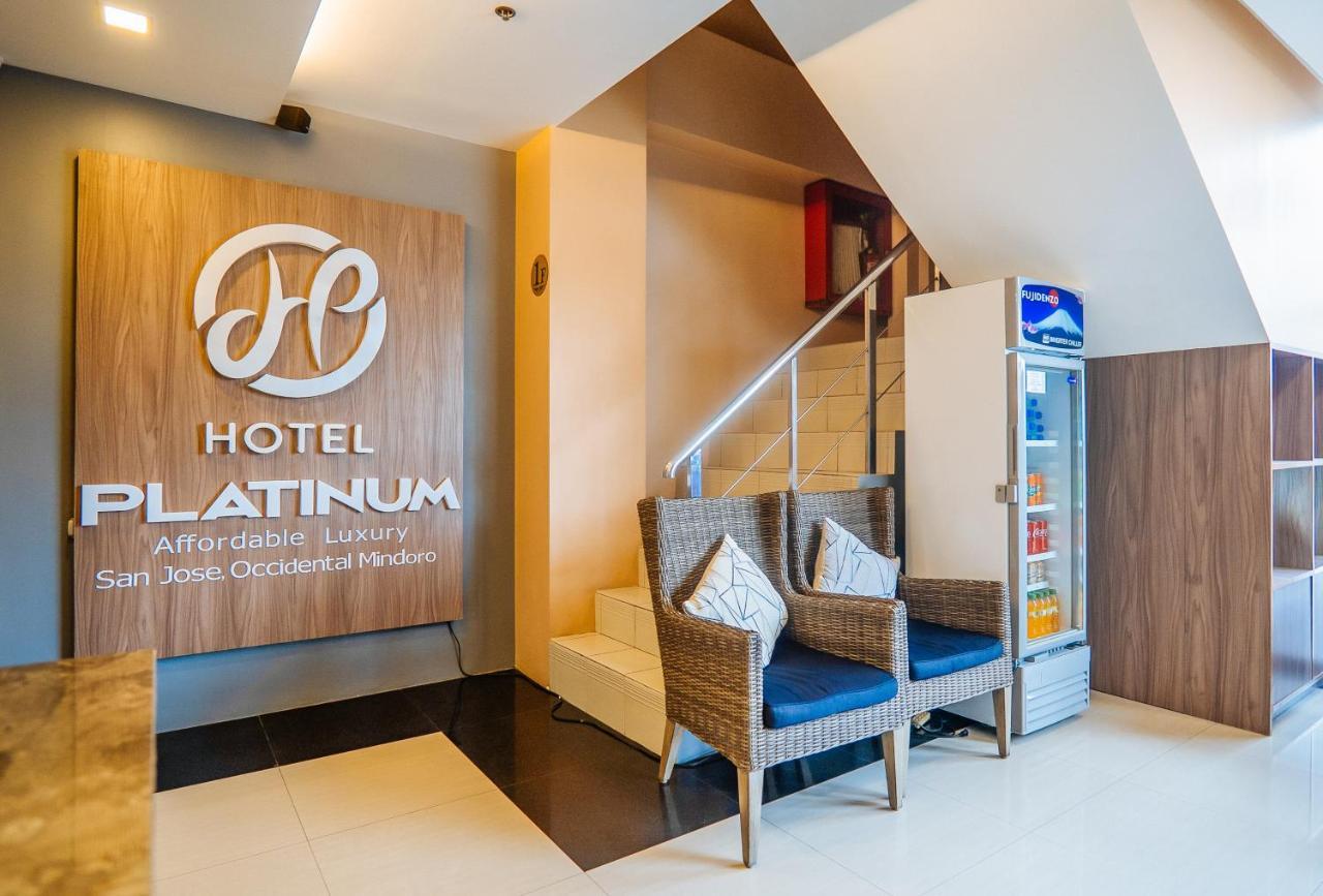 Reddoorz Plus @ Hotel Platinum Occidental Mindoro ซานโฮเซ ภายนอก รูปภาพ