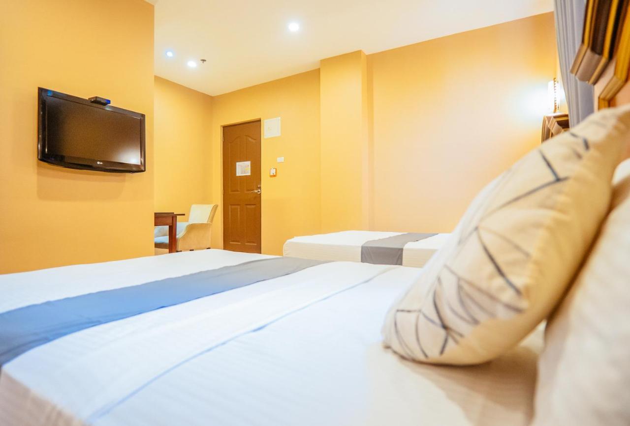 Reddoorz Plus @ Hotel Platinum Occidental Mindoro ซานโฮเซ ภายนอก รูปภาพ
